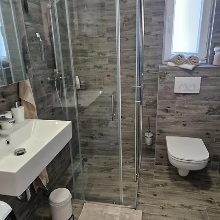 Ana Guest house Turanj