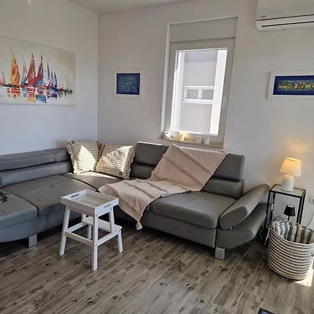 Ana Guest house