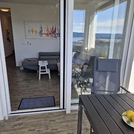 Ana Guest house
